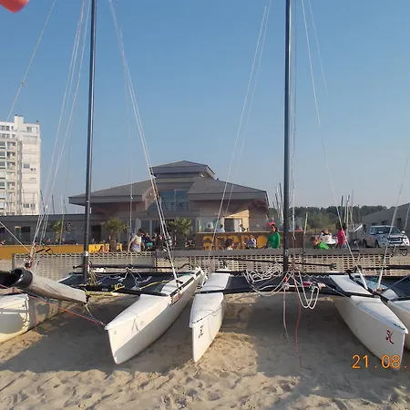 Апартаменты Heist Кнокке-Хейст